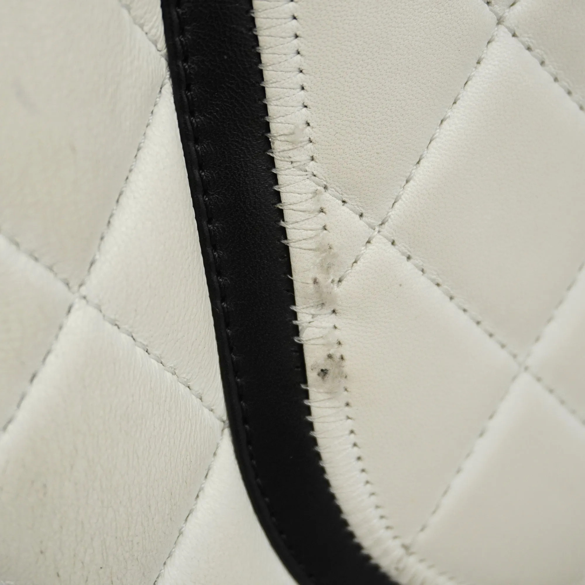 ChanelAuth  Matelasse Chain Shoulder Women's Leather Shoulder Bag