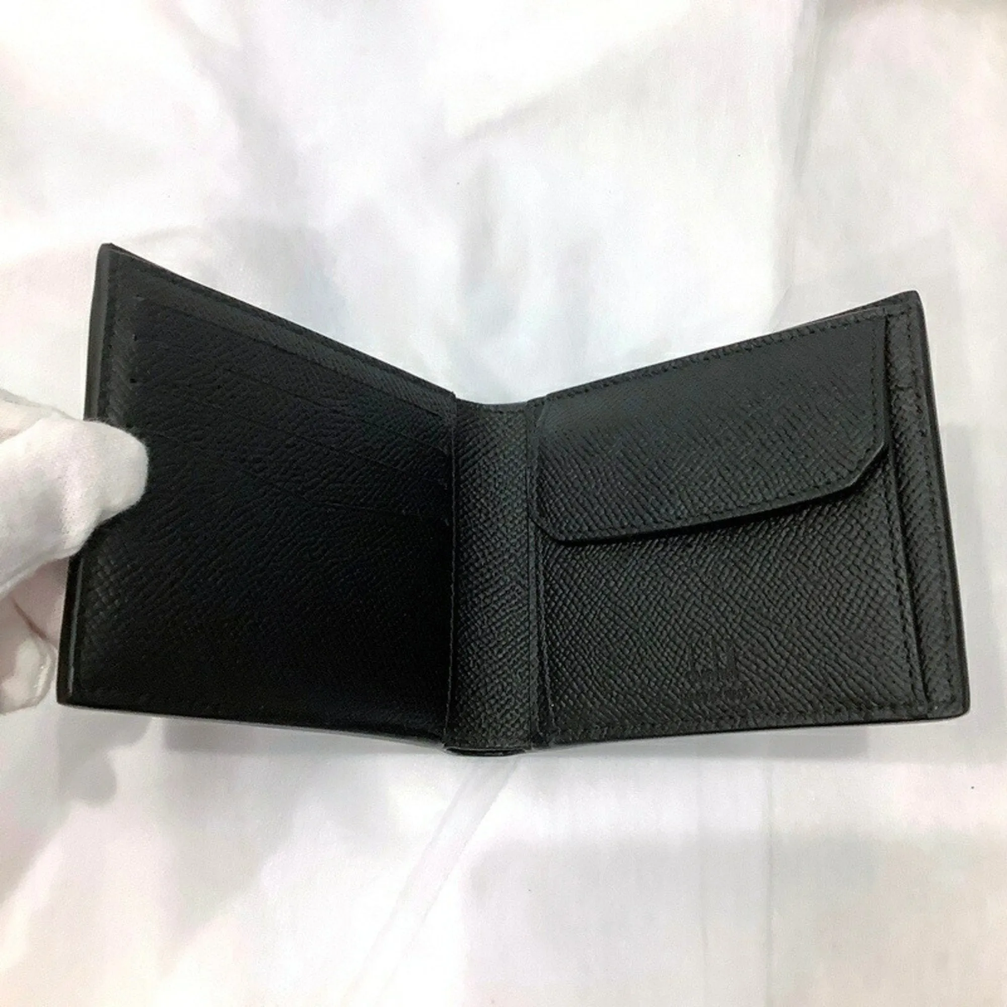 Dunhill Leather Wallet (Bi-Fold) (Pre-Owned)