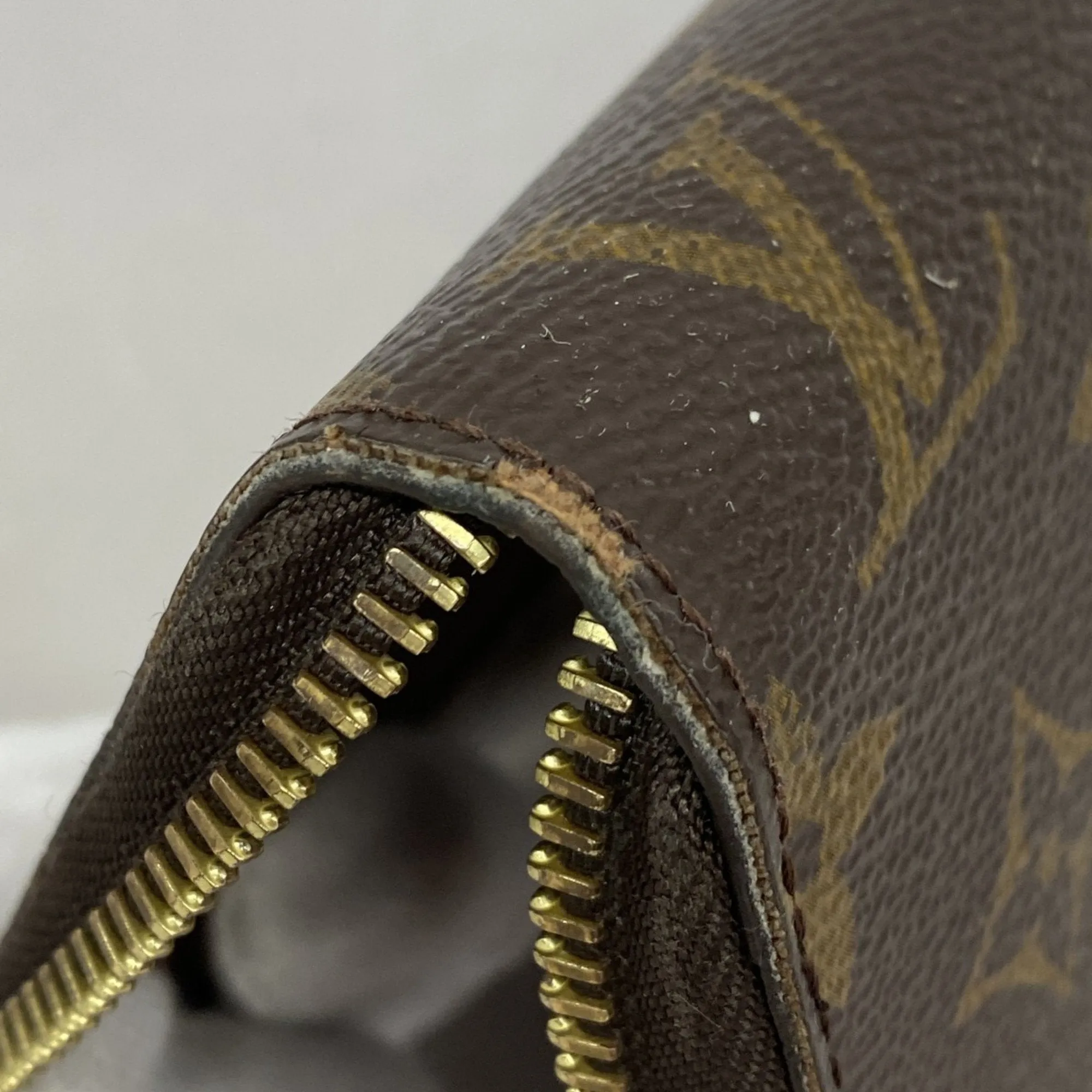 Louis Vuitton Long Wallet (Bi-Fold) (Pre-Owned)