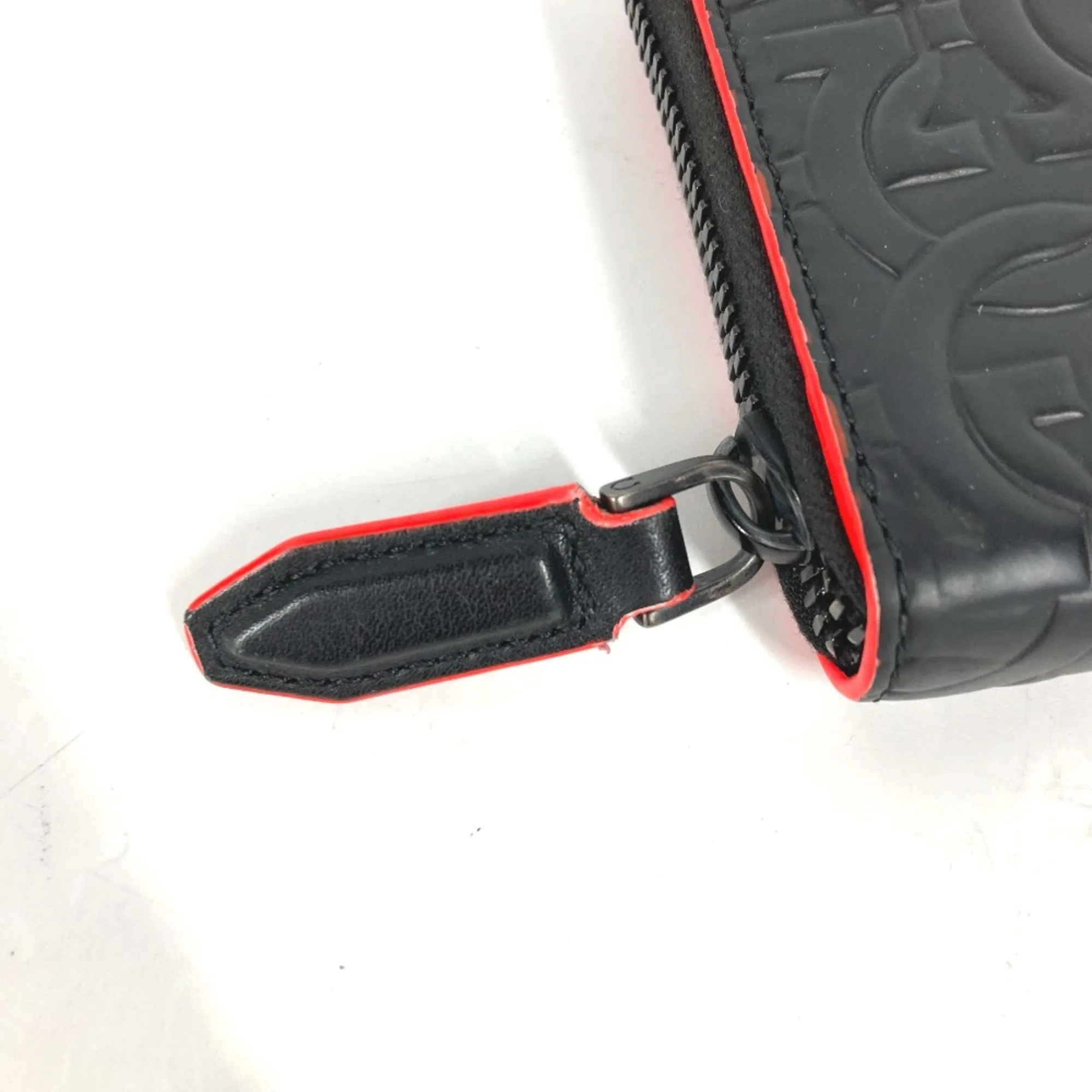 Salvatore Ferragamo  Leather Long Wallet (Bi-Fold) (Pre-Owned)